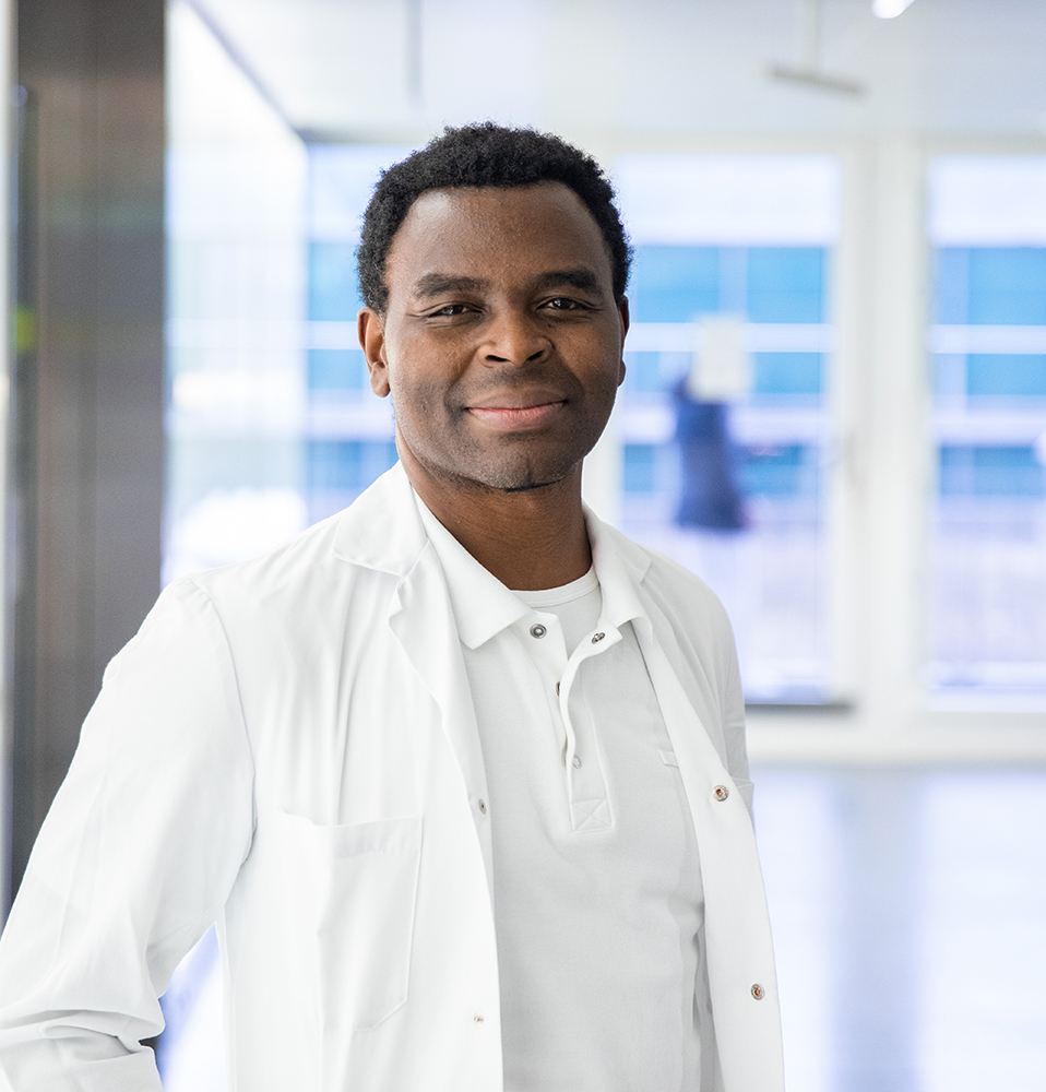 Tsiaze_Ernest_20191122_fotomtina