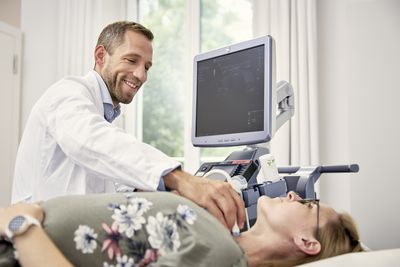 Das Team des Stoffwechselzentrums bespricht die Behandlung einer Patientin