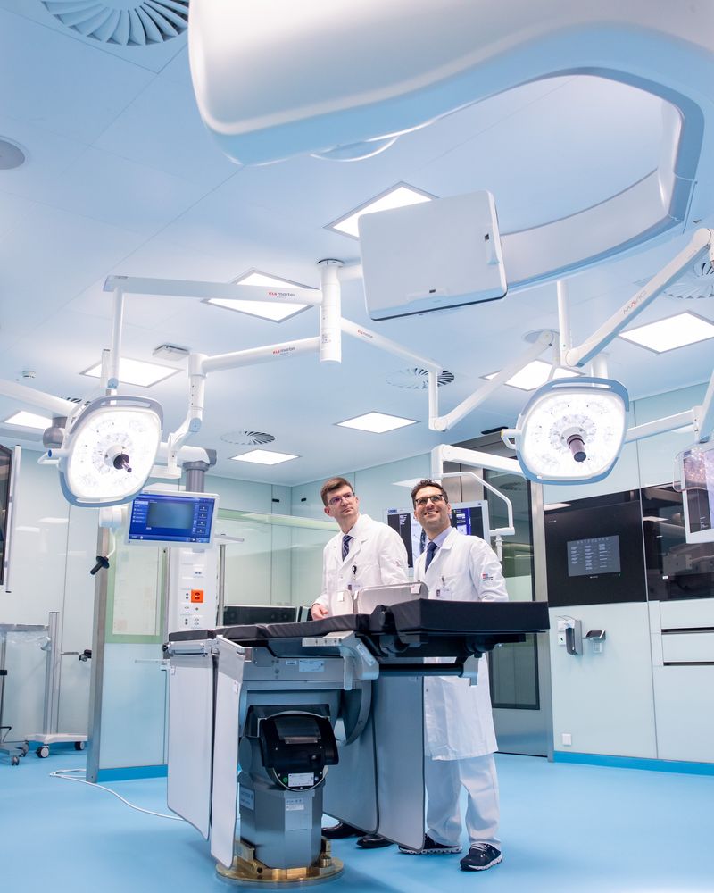 Ärztliche Weiterbildung in der Praxis – kollegialer Austausch im OP